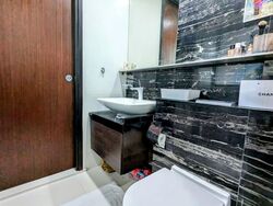 Robin Suites (D10), Apartment #574033741